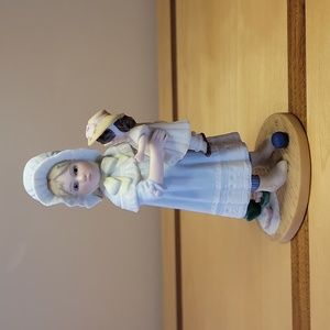 Jan Hagara "Cindy" Porcelain Figurine S20605